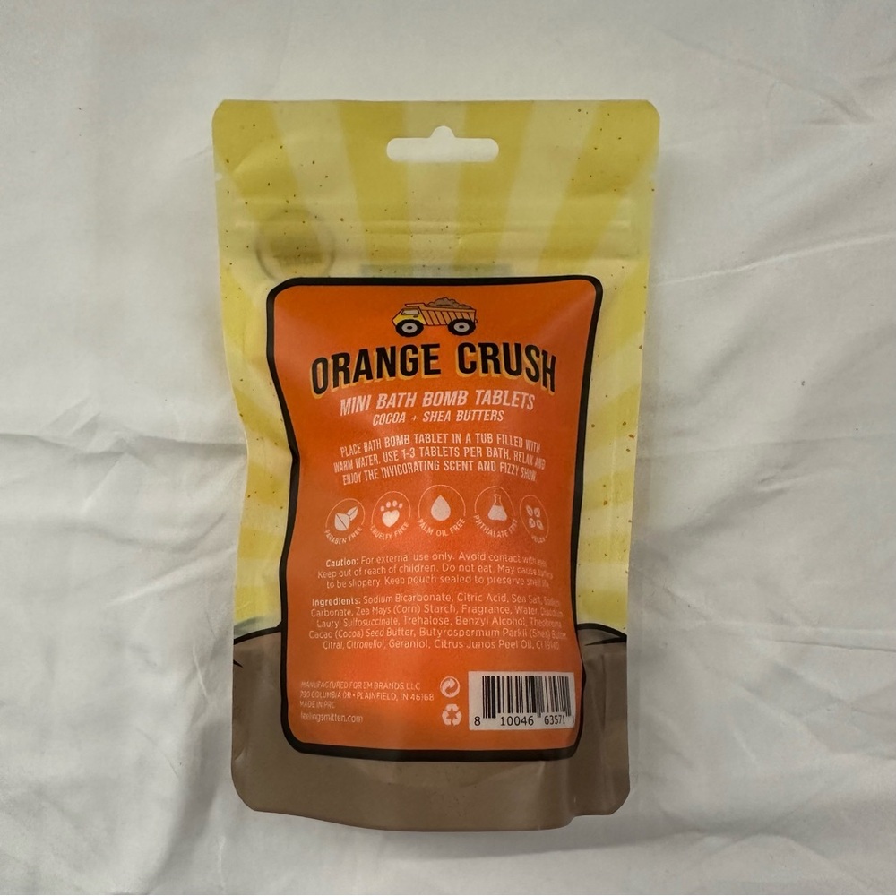 Feeling Smitten Orange Crush Mini Bath Bomb Tablets 4.2 oz – 6 Count NIP - Picture 2 of 5